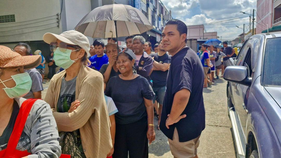 ‘สส.ศาสตรา’ลุย 10 วันต่อเนื่องช่วยชาวหาดใหญ่ วอนของบซ่อมบ้านเพิ่ม โอด 9 พันไม่พอฟื้นฟู