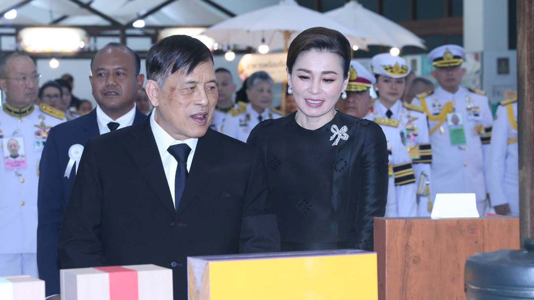 'ในหลวง-พระราชินี'ทรงเปิดอาคารเรียนรู้เฉลิมพระเกียรติ 72 พรรษา และทรงเปิดงาน'โครงการหลวง 2568'