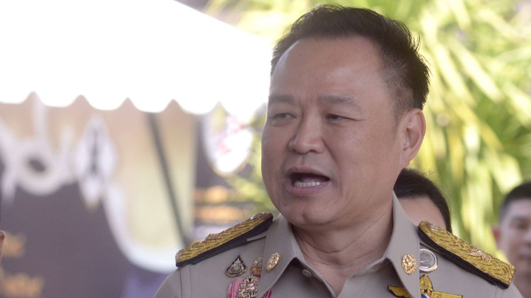 ‘เสี่ยหนู’คาดเข็มขัดนิรภัย ยืนกรานอยู่ไม่เกิน31ม.ค.