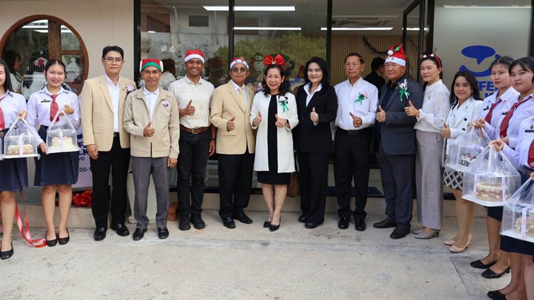 อาชีวะอุบลฯ เปิดร้านกาแฟ COFFEE TALK UVC ส่งท้ายปีชวนสัมผัสความอร่อย ด้วยเมนูที่หลากหลาย