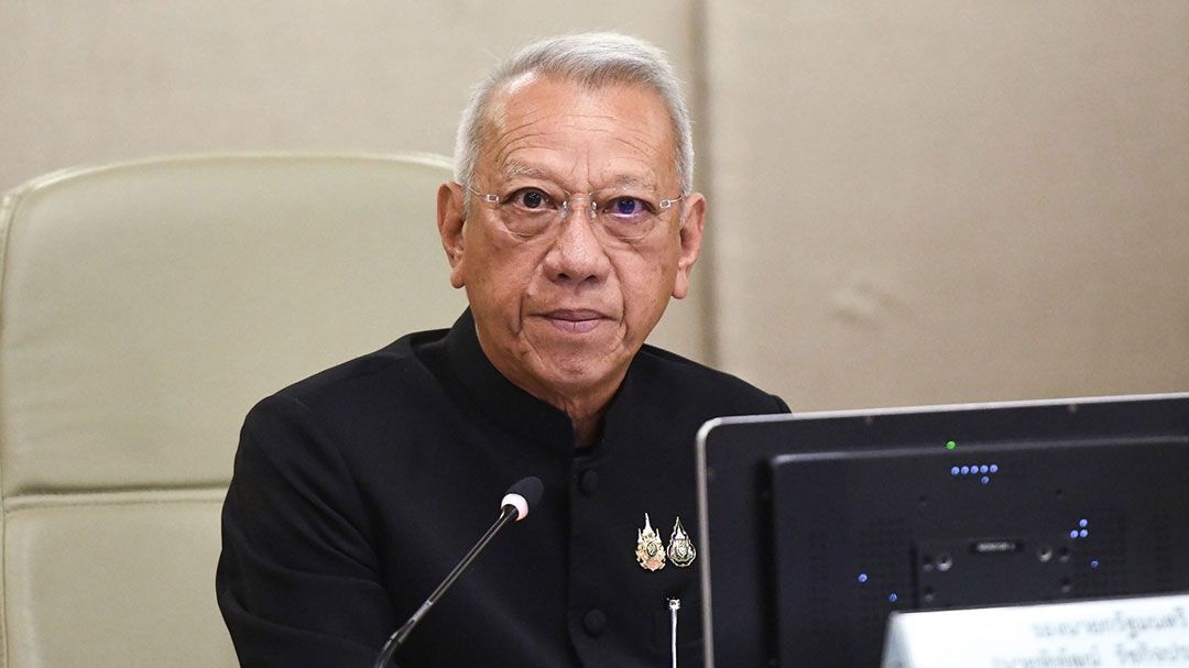 ‘พิพัฒน์’เล็งผุด 2 โปรเจกต์ EEC จูงใจเอกชนเดินหน้ารถไฟเชื่อม 3 สนามบิน