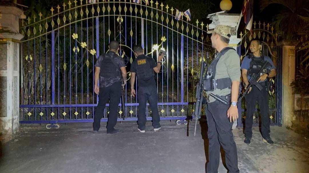 ‘ตำรวจบ้านกรวด’ลาดตระเวนเข้ม ป้องกันภัยแทรกซ้อนแนวชายแดนไทย-กัมพูชา