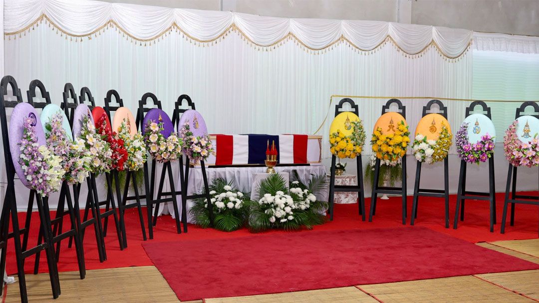 ในหลวง พระราชทานน้ำหลวงอาบศพเป็นกรณีพิเศษ แก่กำลังพลเสียชีวิตความไม่สงบชายแดนไทย-กัมพูชา  