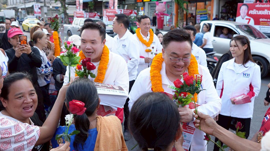 จุลพันธ์  นำทัพเพื่อไทยลุยจอมทอง-บางขุนเทียน ขอคะแนนหนุน ศรัณยสัณฑ์ เบอร์ 7