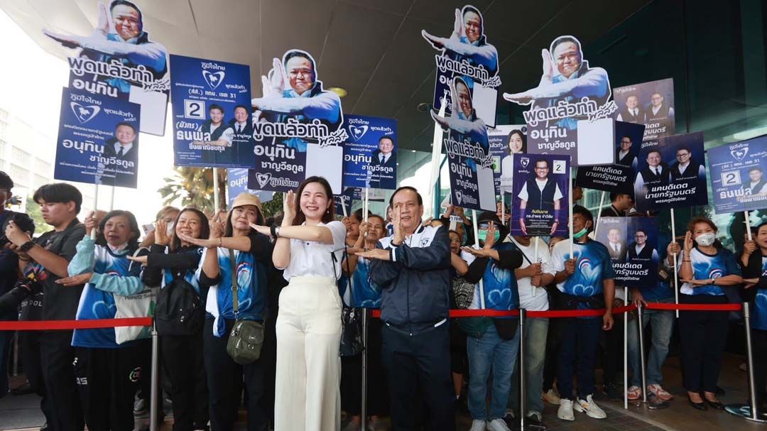 ‘แก้ม พัชรนันท์’เลือดใหม่‘ภท.’ มั่นใจศึกเลือกตั้ง กทม. คนเมืองเปิดใจดัน‘อนุทิน’นั่งนายกฯอีกรอบ