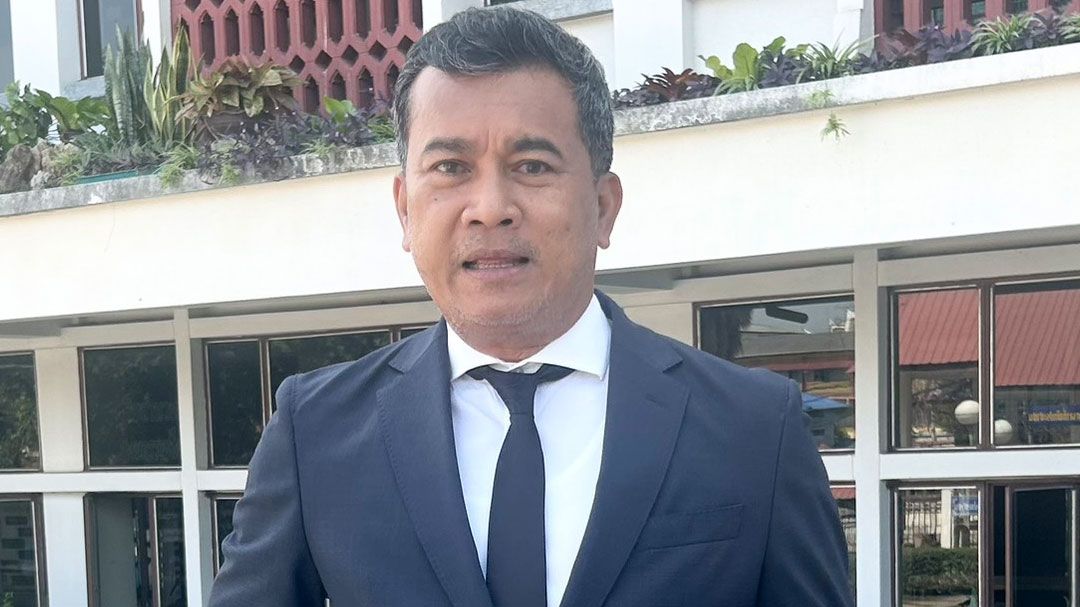 เชาว์ ซัด กกต. วัวสันหลังหวะ ฟังไม่ได้ศัพท์ รีบโต้ อภิสิทธิ์ จี้ขอโทษ เปิดเอกสารนับคะแนนโชว์โปร่งใส