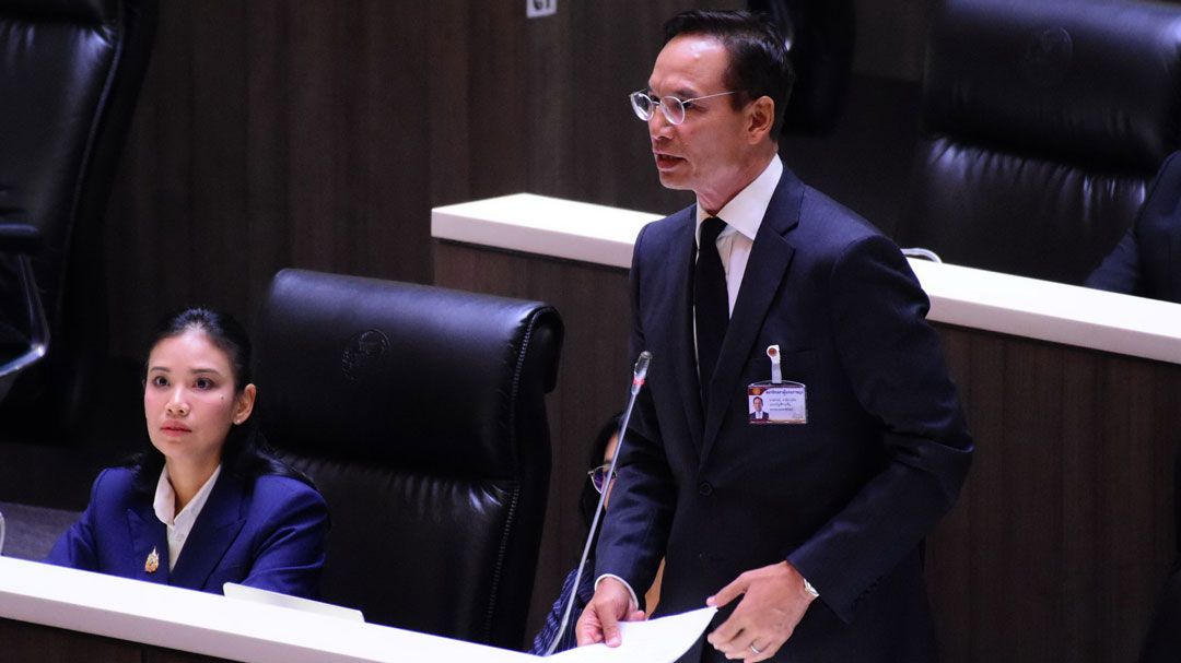 ฝ่ายค้านถล่มไอ้โม่งมีจริง สับน้ำมันหาย บี้รัฐบาลเปิดทุกขั้นตอน ‘ขิง’ชี้ต้องกล้าแก้ปัญหา ‘กรณ์’ซัดบริหารล้มเหลว