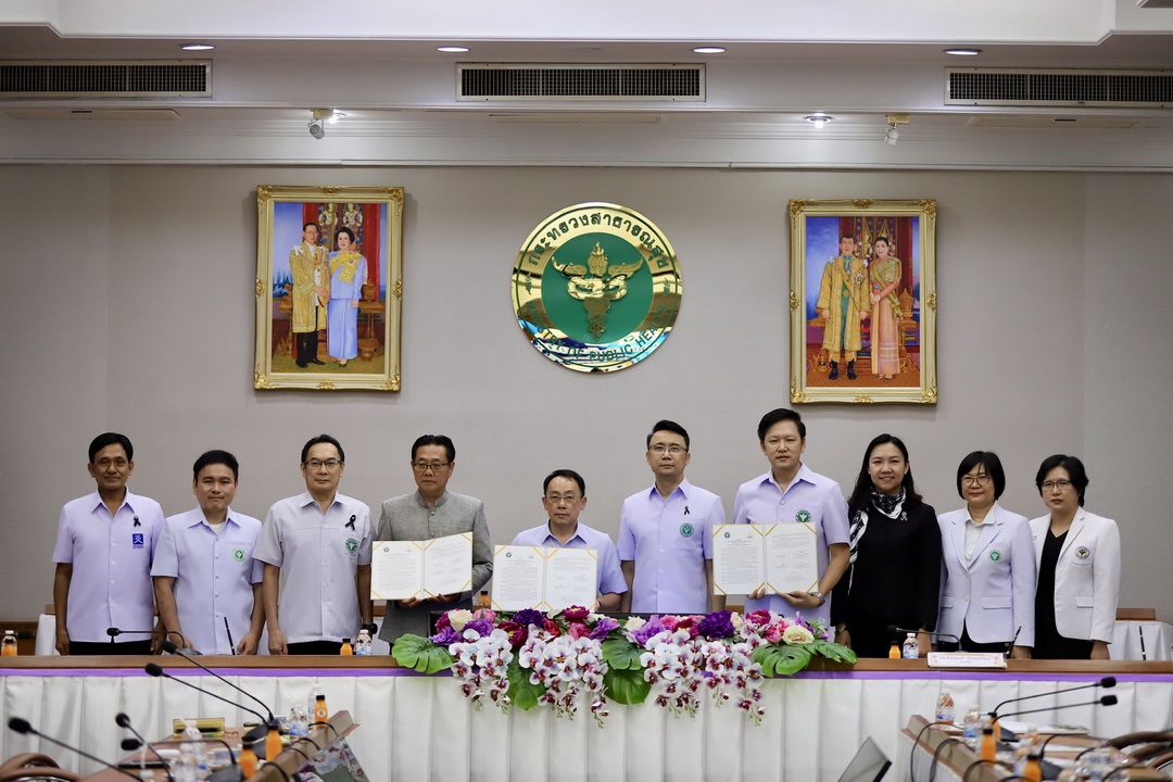 มนพ. จับมือ สธ. ผลิตแพทย์ป้อนระบบ 10 ปี แก้ปัญหาการขาดแคลน – กระจายแพทย์