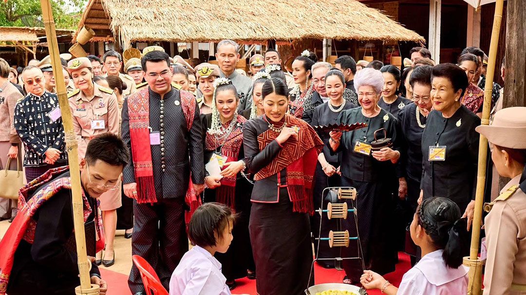 สานต่อพระดำริ ‘ผ้าไทยใส่ให้สนุก‘ เปิดอบรมเชิงปฏิบัติการ ยกระดับและพัฒนามรดกภูมิปัญญาผ้าและงานหัตถกรรมไทยฯ