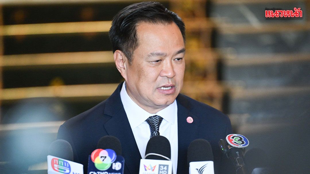 นายกฯ มอบ นรสิงห์ปราบมาร ให้สื่อในวันสงกรานต์เสริมสิริมงคล