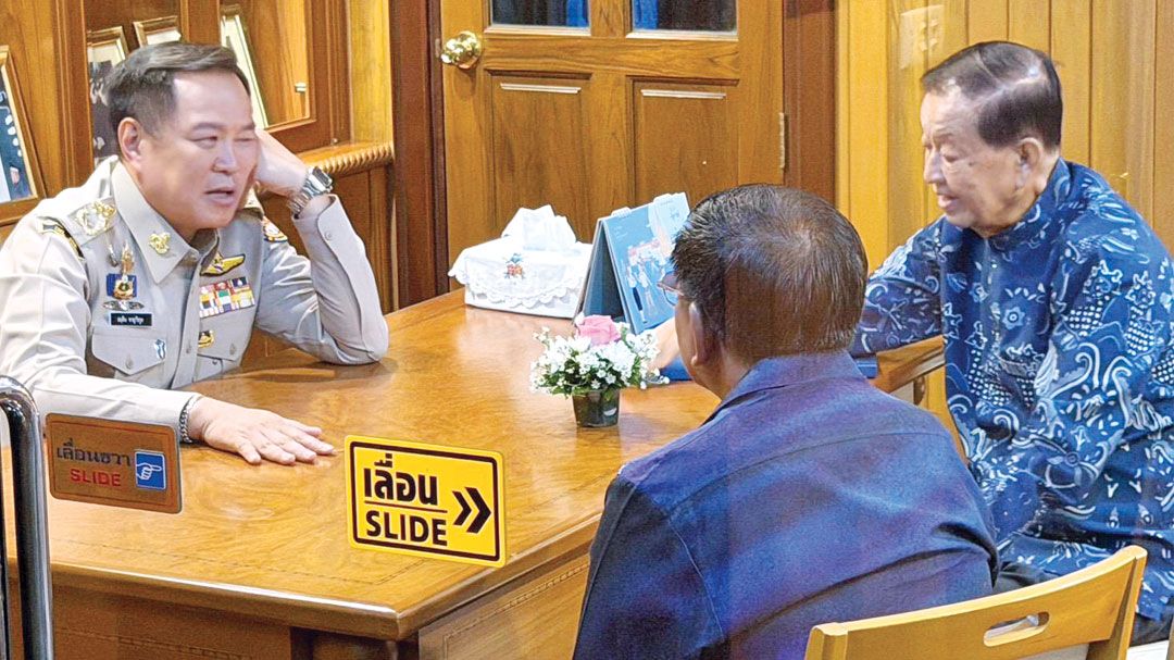 นายกฯชิงดับไฟควงมทภ.4 ขอโทษปชช. กรณีกล่าวหารร.ปอเนาะ