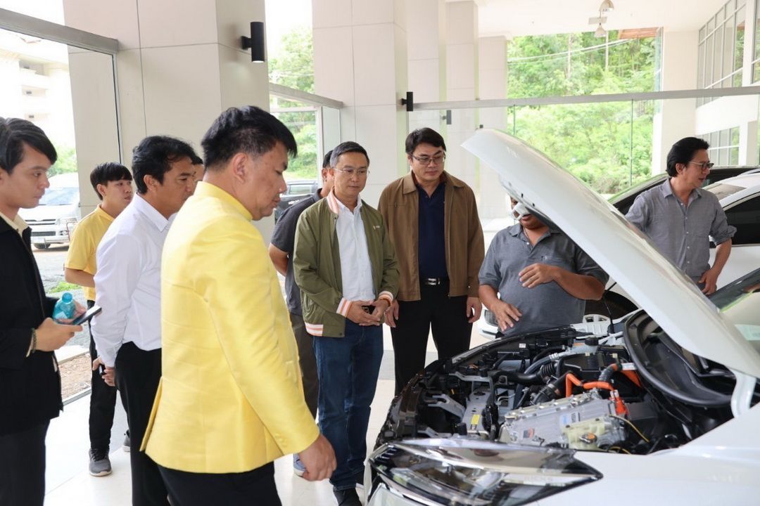 กางโรดแมพ ‘EV–SAF’ ครบวงจร พลิกโครงสร้างพลังงาน ดับวิกฤต PM 2.5